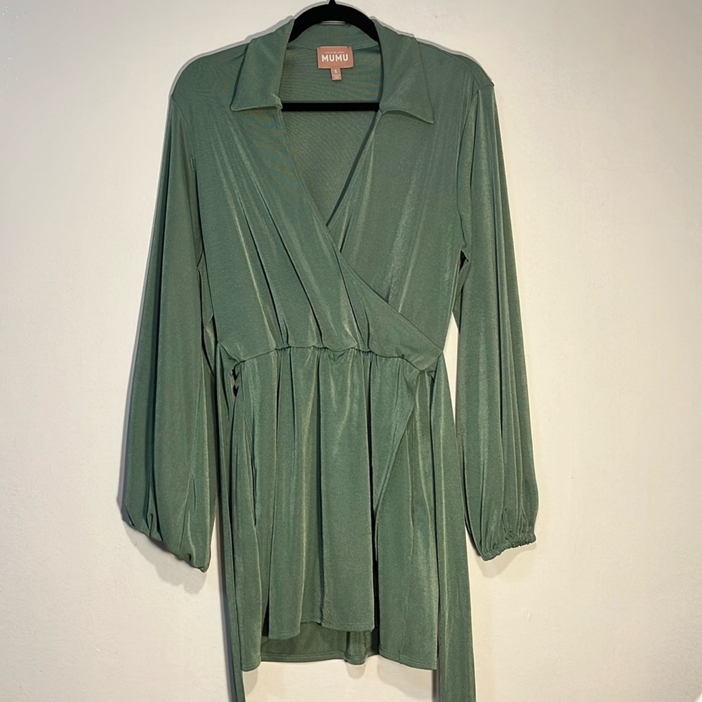 Green dress! SHOW ME YOUR MUMU. LUCKY